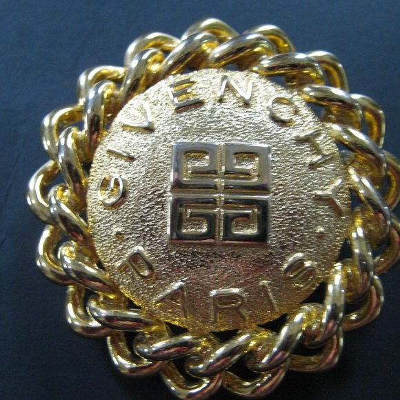 Vintage Givenchy Gold Pin Brooch - Picture 1 of 2